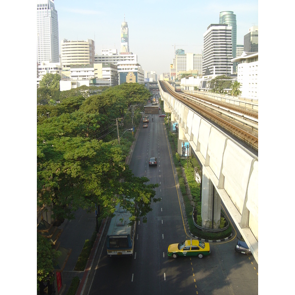 Picture Thailand Bangkok Sky Train 2004-12 20 - Center Sky Train