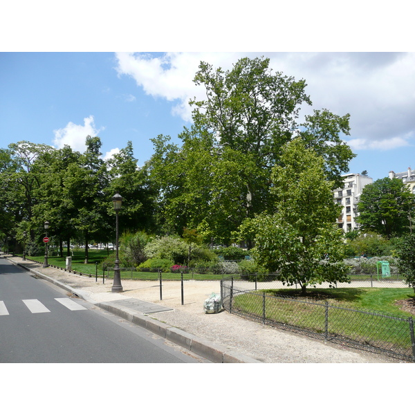 Picture France Paris Avenue Foch 2007-06 17 - Tours Avenue Foch