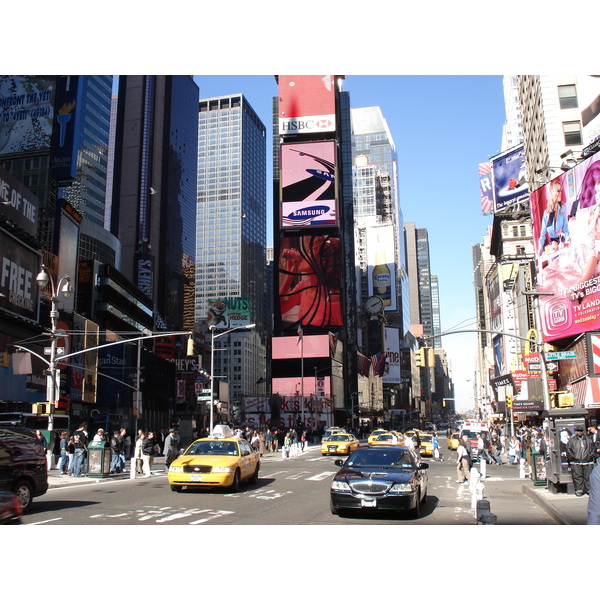 Picture United States New York Time Square 2006-03 21 - Around Time Square