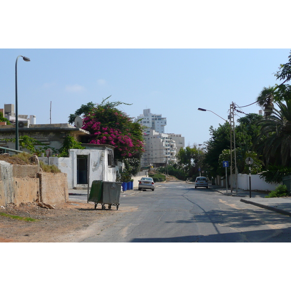 Picture Israel Bat Yam 2007-06 62 - Around Bat Yam