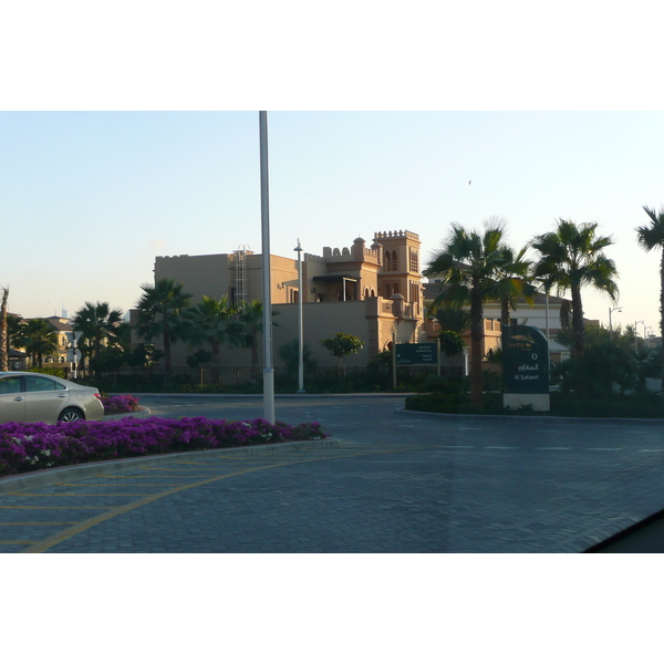 Picture United Arab Emirates Dubai Palm Jumeirah 2009-01 66 - Journey Palm Jumeirah