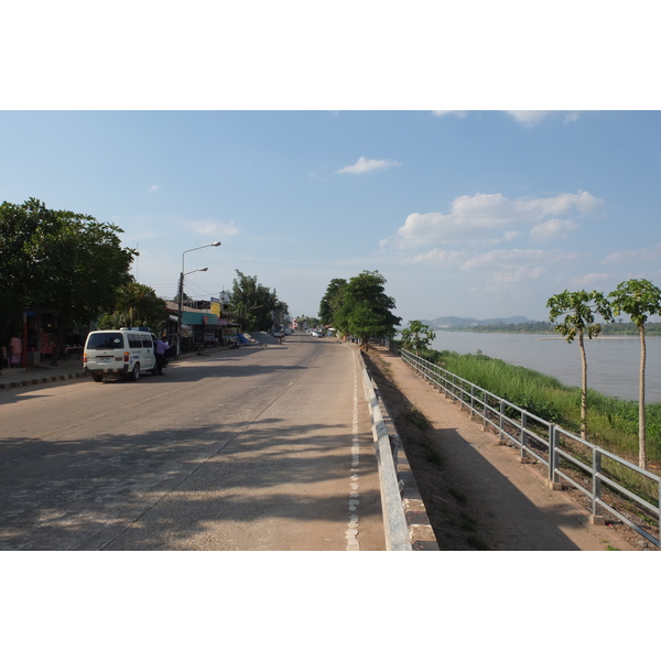 Picture Thailand Mekong river 2012-12 33 - Center Mekong river