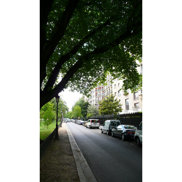 Picture France Paris Avenue Foch 2007-06 118 - Recreation Avenue Foch