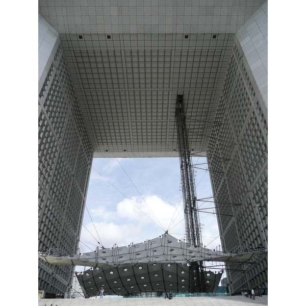 Picture France Paris La Defense 2007-05 0 - Center La Defense