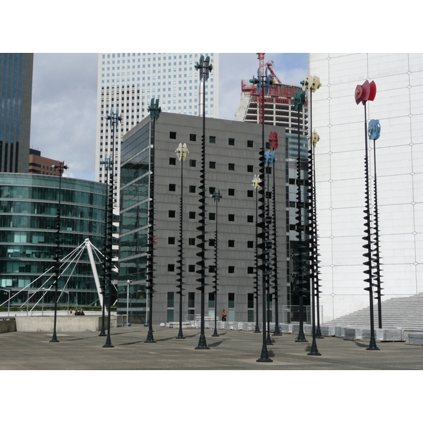 Picture France Paris La Defense 2007-05 232 - History La Defense