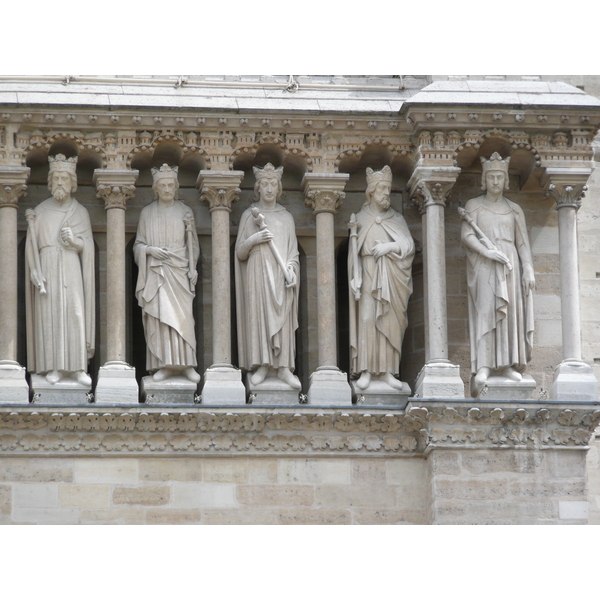 Picture France Paris Notre Dame 2007-05 127 - Tours Notre Dame