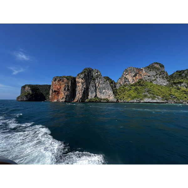 Picture Thailand Phuket to Ko Phi Phi Ferry 2021-12 57 - Recreation Phuket to Ko Phi Phi Ferry