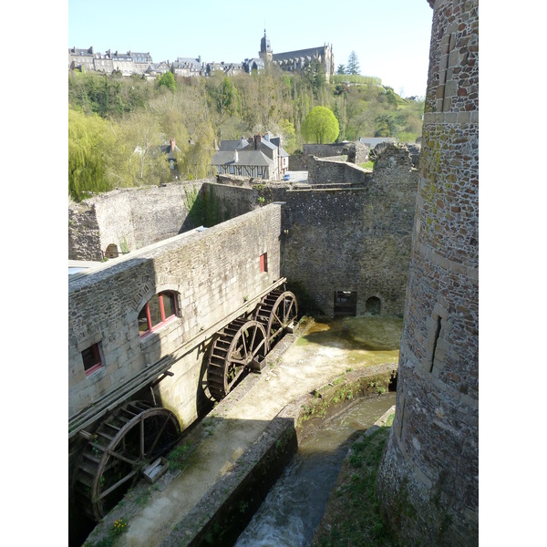 Picture France Fougeres 2010-04 170 - Center Fougeres