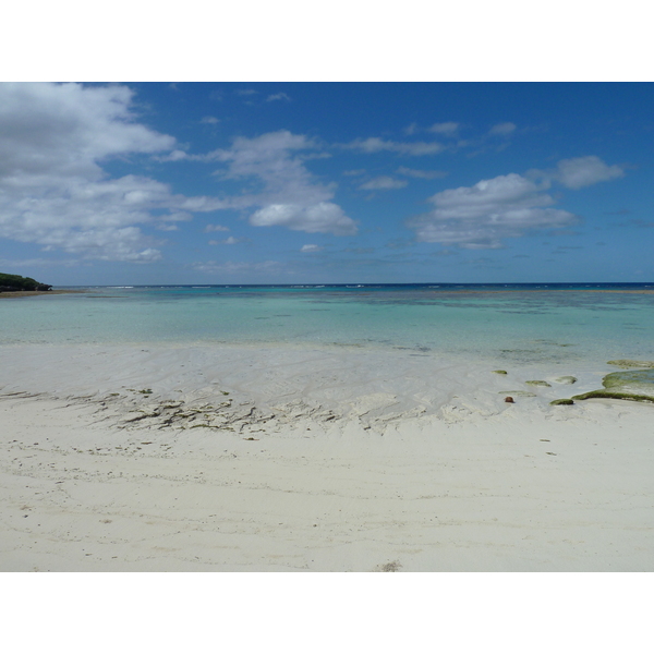 Picture New Caledonia Lifou Mu 2010-05 3 - Around Mu