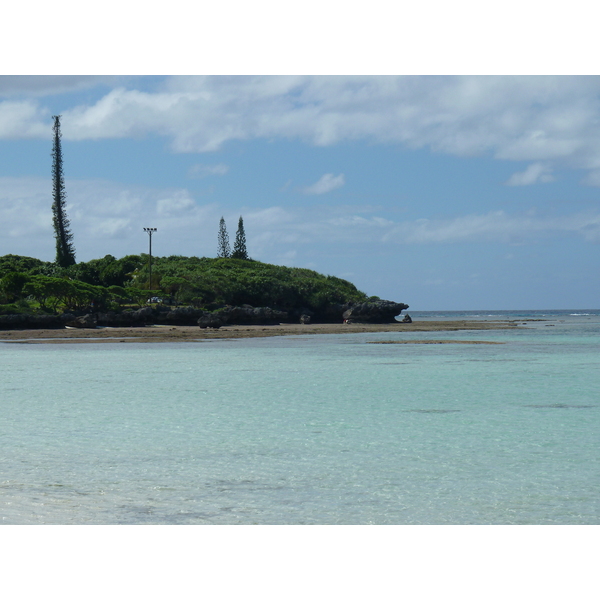 Picture New Caledonia Lifou Mu 2010-05 10 - Tour Mu