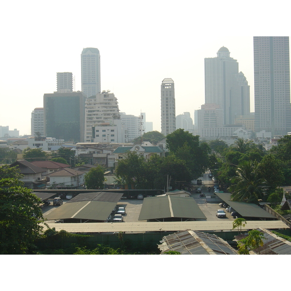 Picture Thailand Bangkok Sky Train 2004-12 122 - Center Sky Train