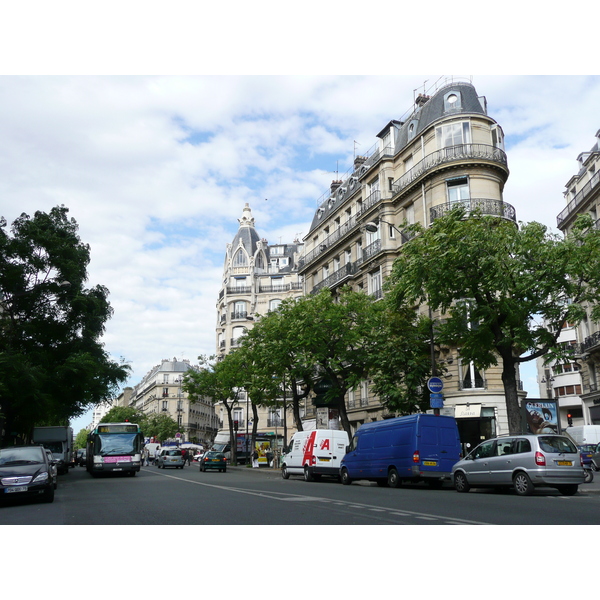 Picture France Paris 17th Arrondissement Avenue de Wagram 2007-05 59 - Recreation Avenue de Wagram