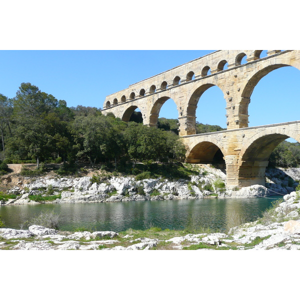 Picture France Pont du Gard 2008-04 27 - Recreation Pont du Gard