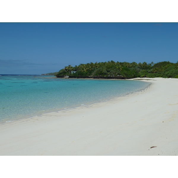 Picture New Caledonia Lifou Mu 2010-05 42 - Discovery Mu