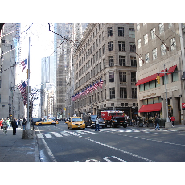 Picture United States New York down the 5th Avenue 2006-03 73 - Center down the 5th Avenue