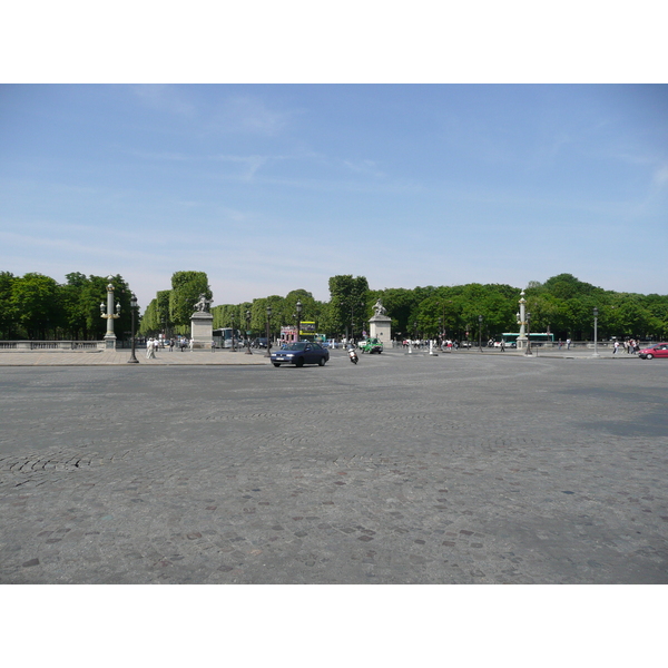 Picture France Paris La Concorde 2007-05 63 - Tours La Concorde