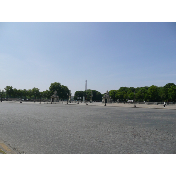 Picture France Paris La Concorde 2007-05 41 - Center La Concorde