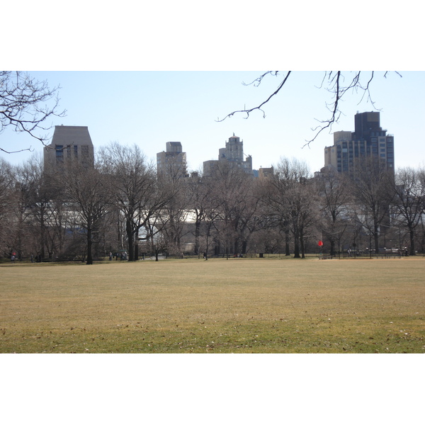 Picture United States New York Central Park 2006-03 14 - Center Central Park