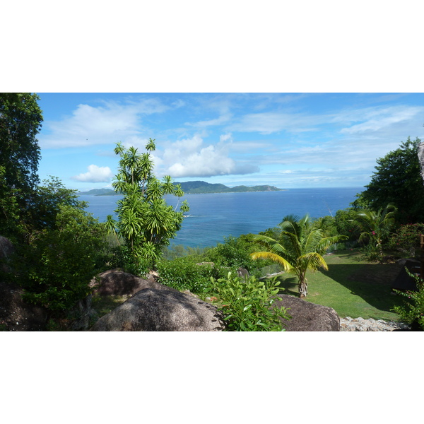 Picture Seychelles Praslin 2011-10 58 - History Praslin