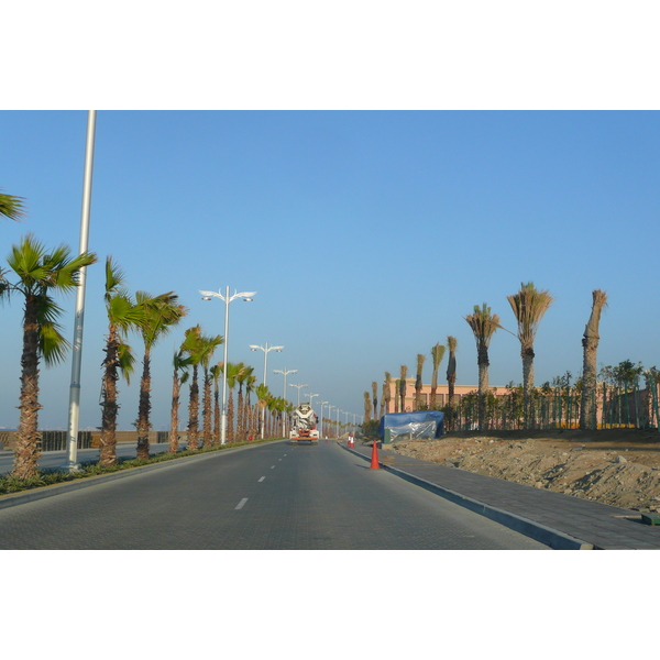 Picture United Arab Emirates Dubai Palm Jumeirah 2009-01 28 - Tour Palm Jumeirah