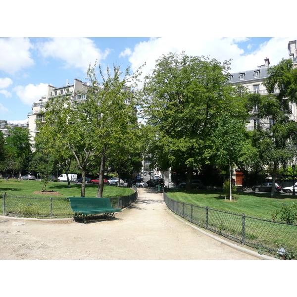 Picture France Paris Avenue Foch 2007-06 171 - Tours Avenue Foch