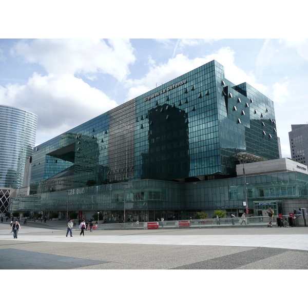 Picture France Paris La Defense 2007-05 48 - Discovery La Defense