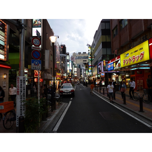 Picture Japan Tokyo Shinjuku 2010-06 23 - History Shinjuku