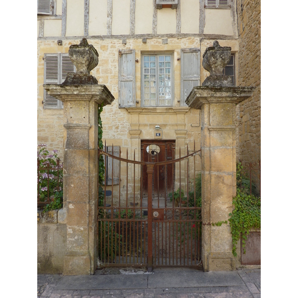 Picture France Sarlat la Caneda 2009-07 83 - History Sarlat la Caneda