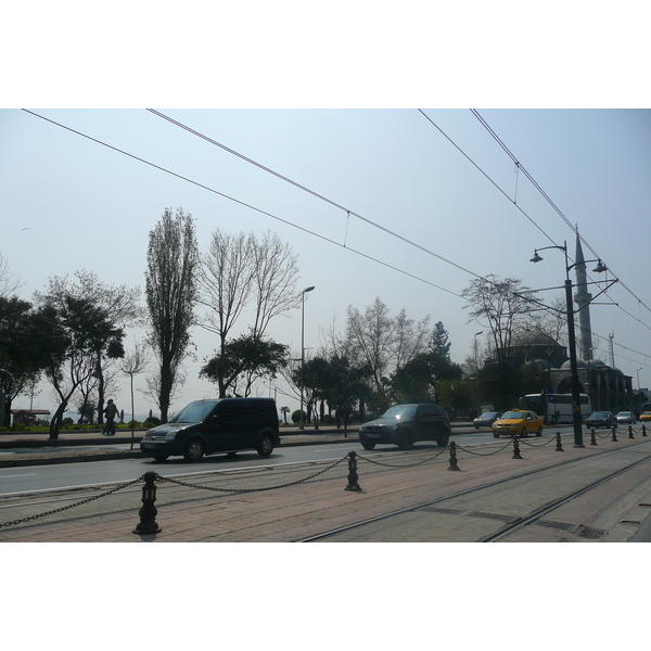 Picture Turkey Istanbul Bosphorus 2009-04 38 - Around Bosphorus