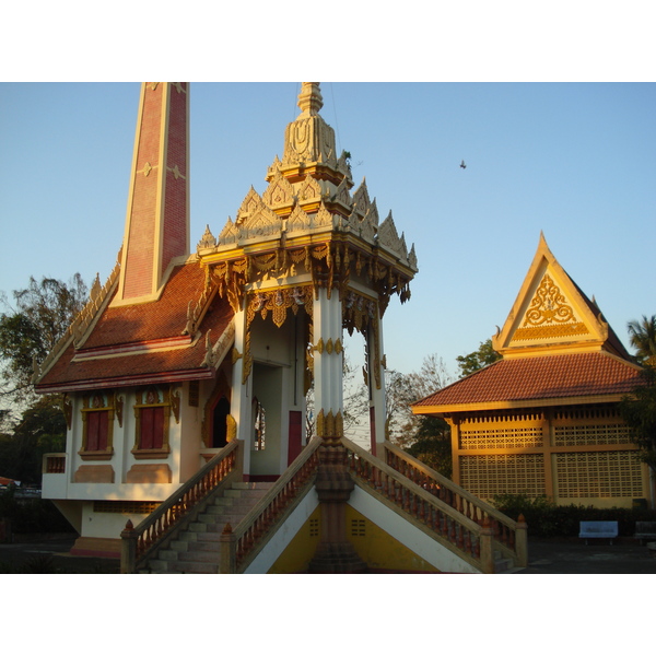 Picture Thailand Phitsanulok Wat Jomthong 2008-01 23 - History Wat Jomthong