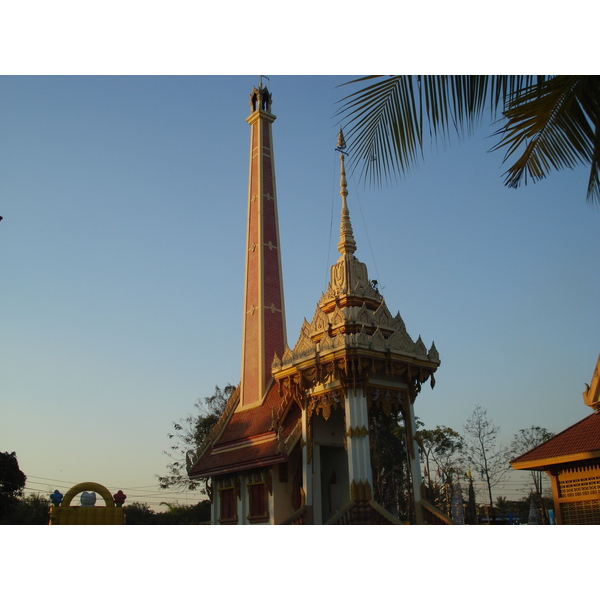 Picture Thailand Phitsanulok Wat Jomthong 2008-01 19 - Tour Wat Jomthong