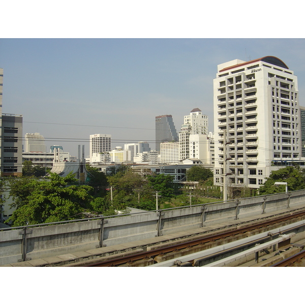 Picture Thailand Bangkok Sky Train 2004-12 33 - Center Sky Train