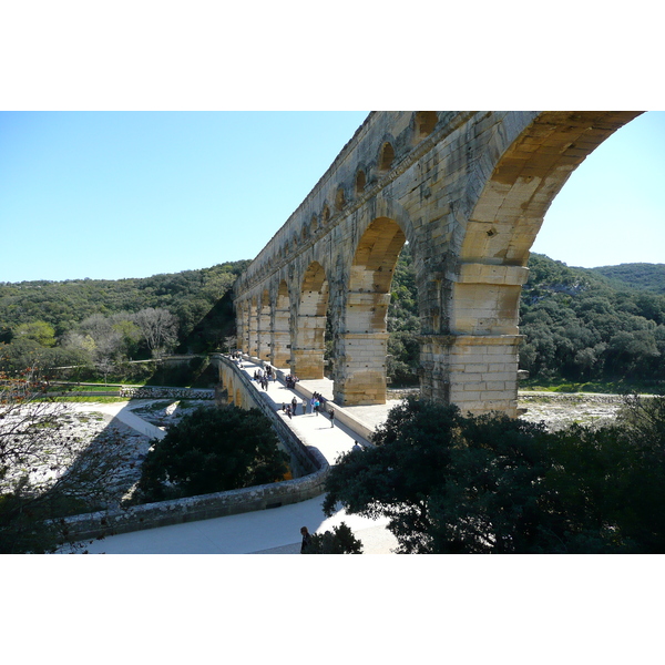 Picture France Pont du Gard 2008-04 0 - Recreation Pont du Gard