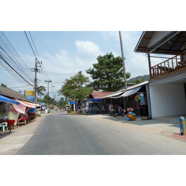 Picture Thailand Ko Chang Island road 2011-02 62 - Tours Island road