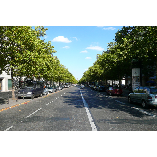 Picture France Paris Avenue de Friedland 2007-09 90 - History Avenue de Friedland