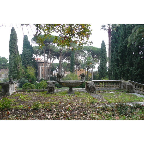 Picture Italy Rome Villa Sciarra 2007-11 25 - Around Villa Sciarra