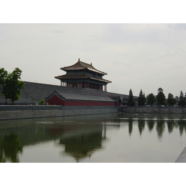 Picture China Beijing Forbidden City 2002-05 29 - Center Forbidden City