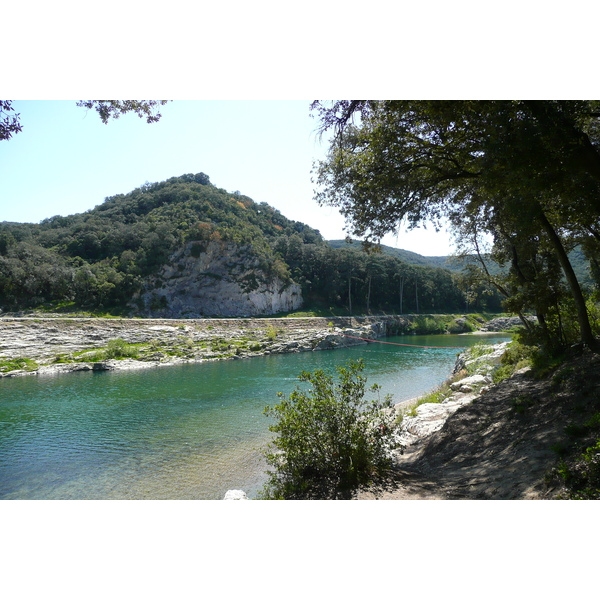 Picture France Pont du Gard 2008-04 11 - Around Pont du Gard