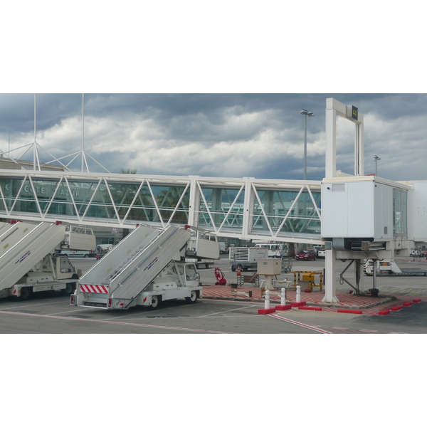 Picture France Nice Airport 2007-07 14 - Discovery Nice Airport