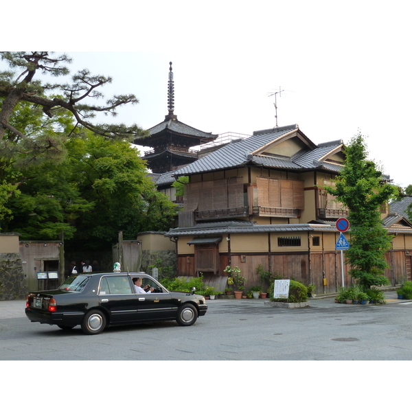 Picture Japan Kyoto Ninenzaka 2010-06 34 - Tours Ninenzaka