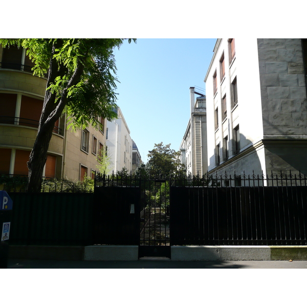 Picture France Paris Porte de la Muette 2007-08 38 - Tour Porte de la Muette