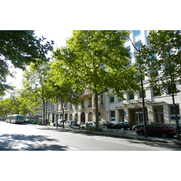 Picture France Paris Avenue Hoche 2007-09 12 - Discovery Avenue Hoche