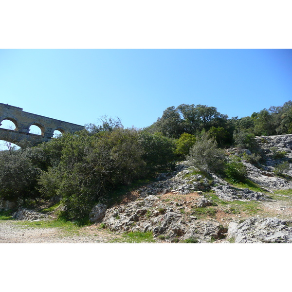 Picture France Pont du Gard 2008-04 93 - Around Pont du Gard