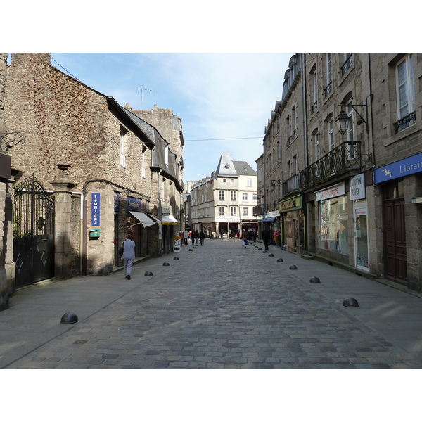 Picture France Dinan 2010-04 56 - Center Dinan