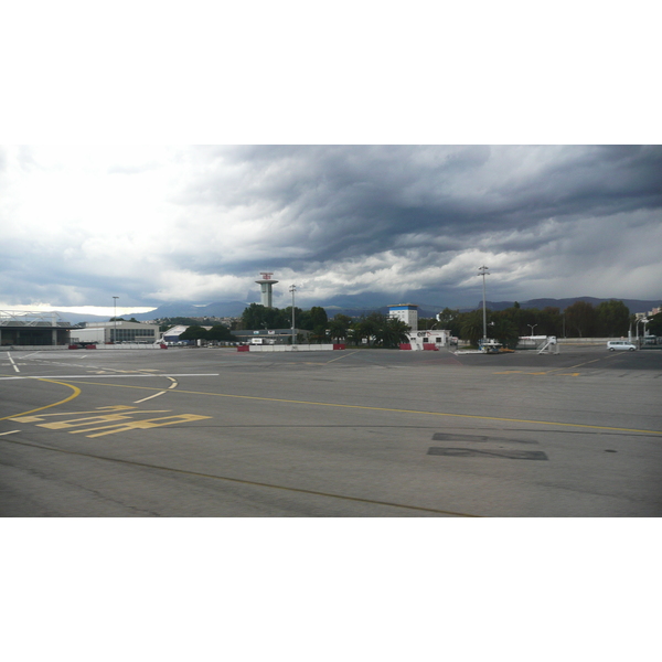 Picture France Nice Airport 2007-07 22 - Tour Nice Airport