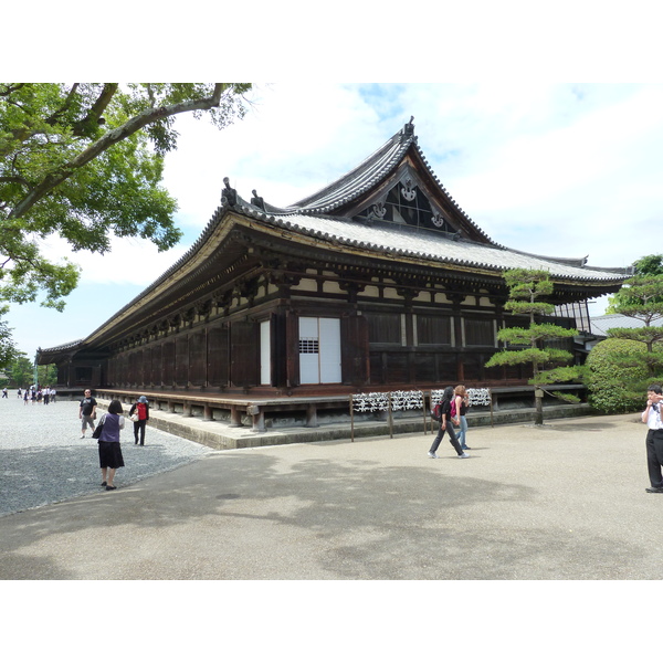 Picture Japan Kyoto Sanjusangendo temple 2010-06 20 - Journey Sanjusangendo temple