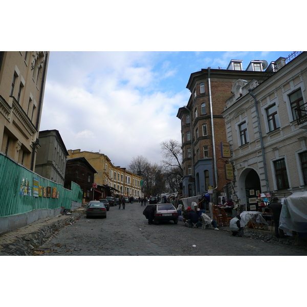 Picture Ukraine Kiev Podil West 2007-11 83 - History Podil West