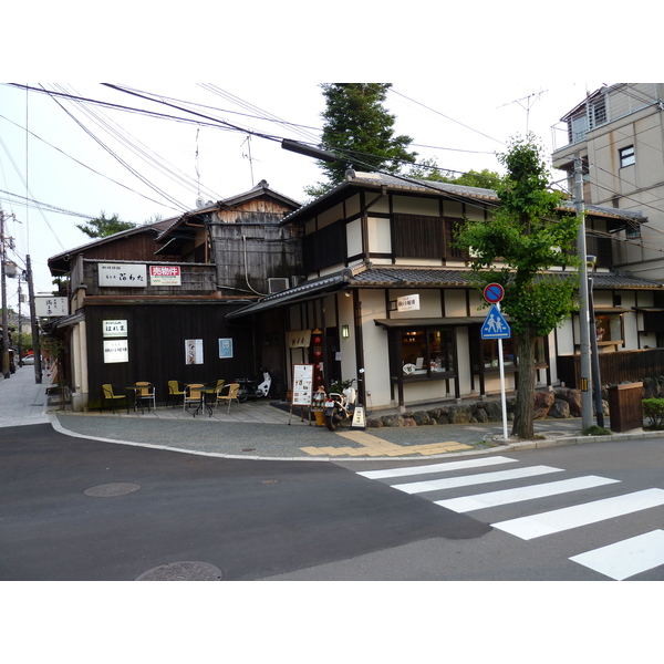 Picture Japan Kyoto Ninenzaka 2010-06 27 - Discovery Ninenzaka