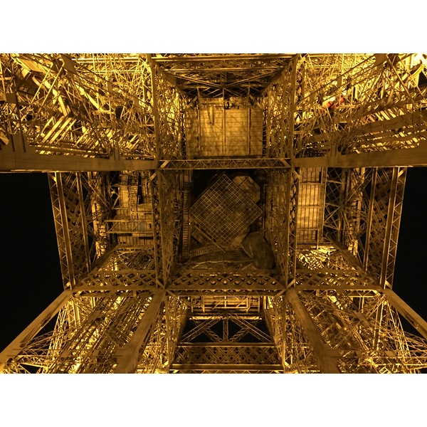 Picture France Paris Eiffel tower 2015-11 48 - Around Eiffel tower