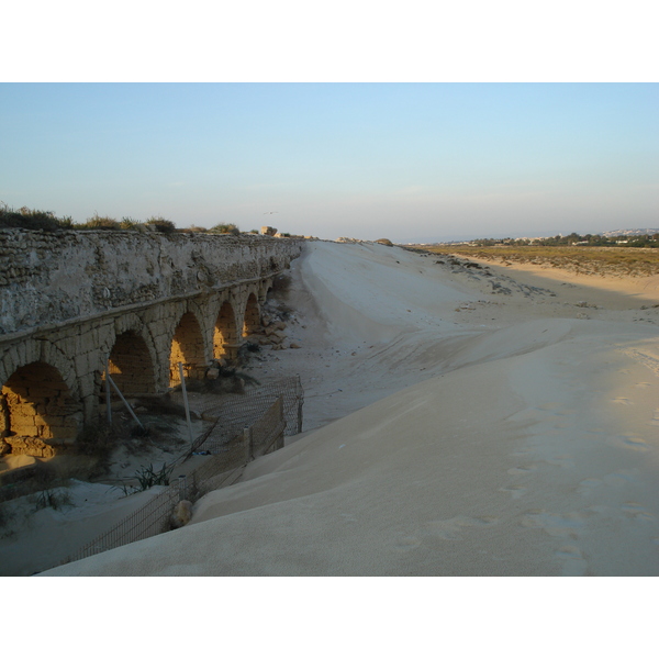 Picture Israel Caesarea 2006-12 128 - Recreation Caesarea